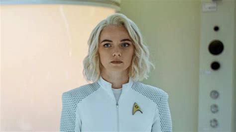 I now understand Jess Bushs Nurse Chapel portrayal : r/startrek